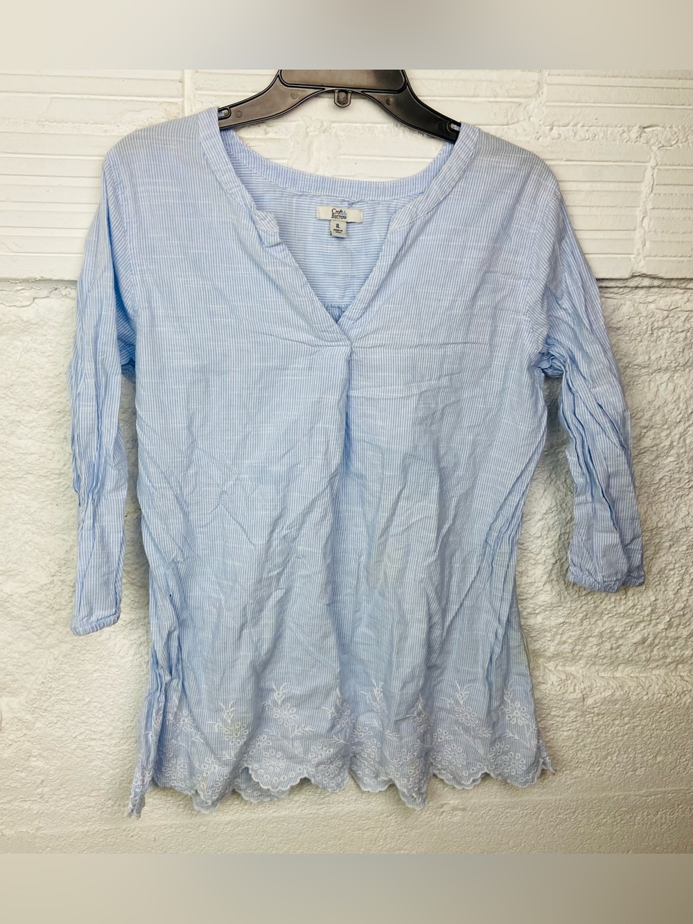 croft & barrow Light Blue striped scalloped Embroidered V-Neck striped Top XL